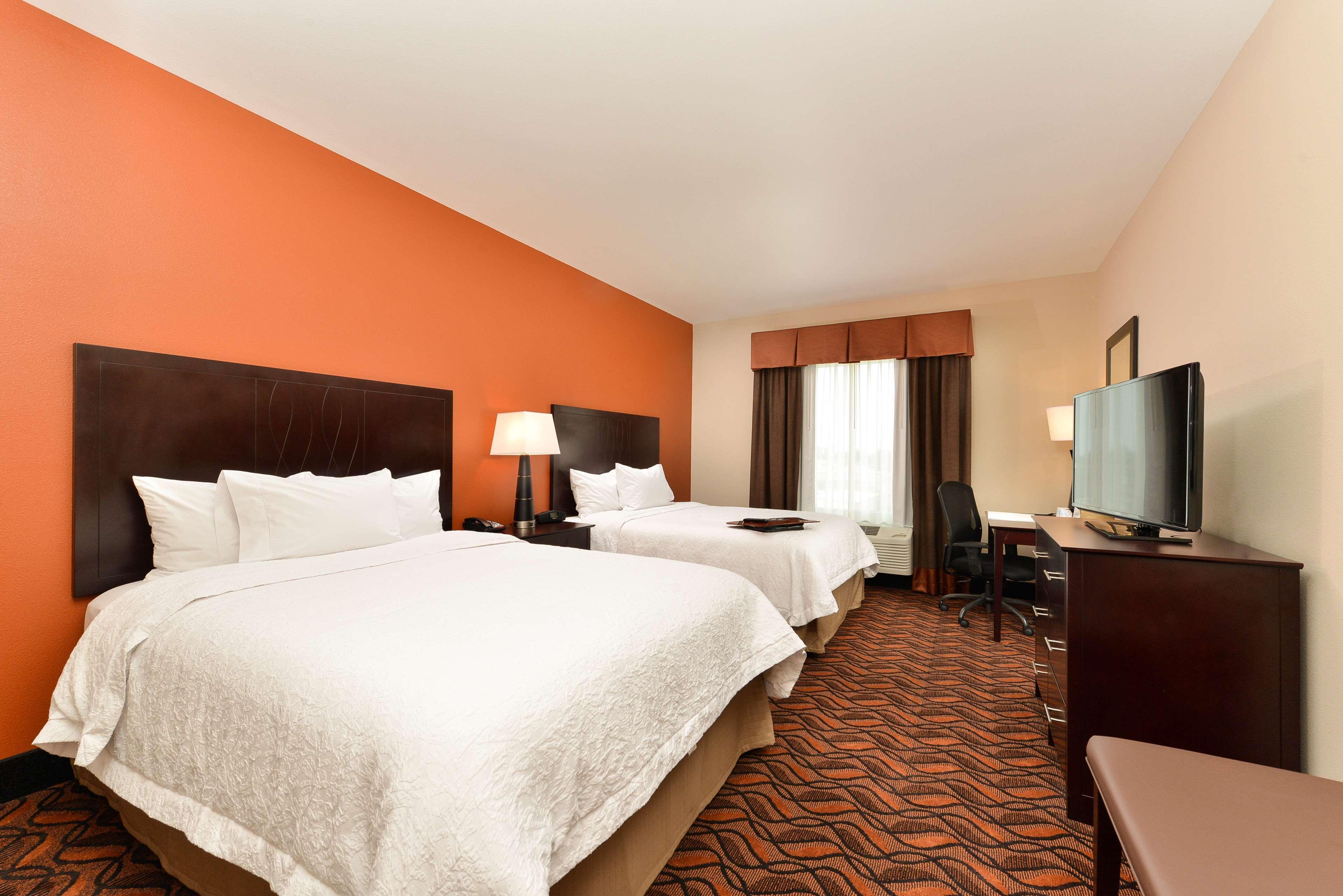 Hampton Inn & Suites Harvey Exterior foto