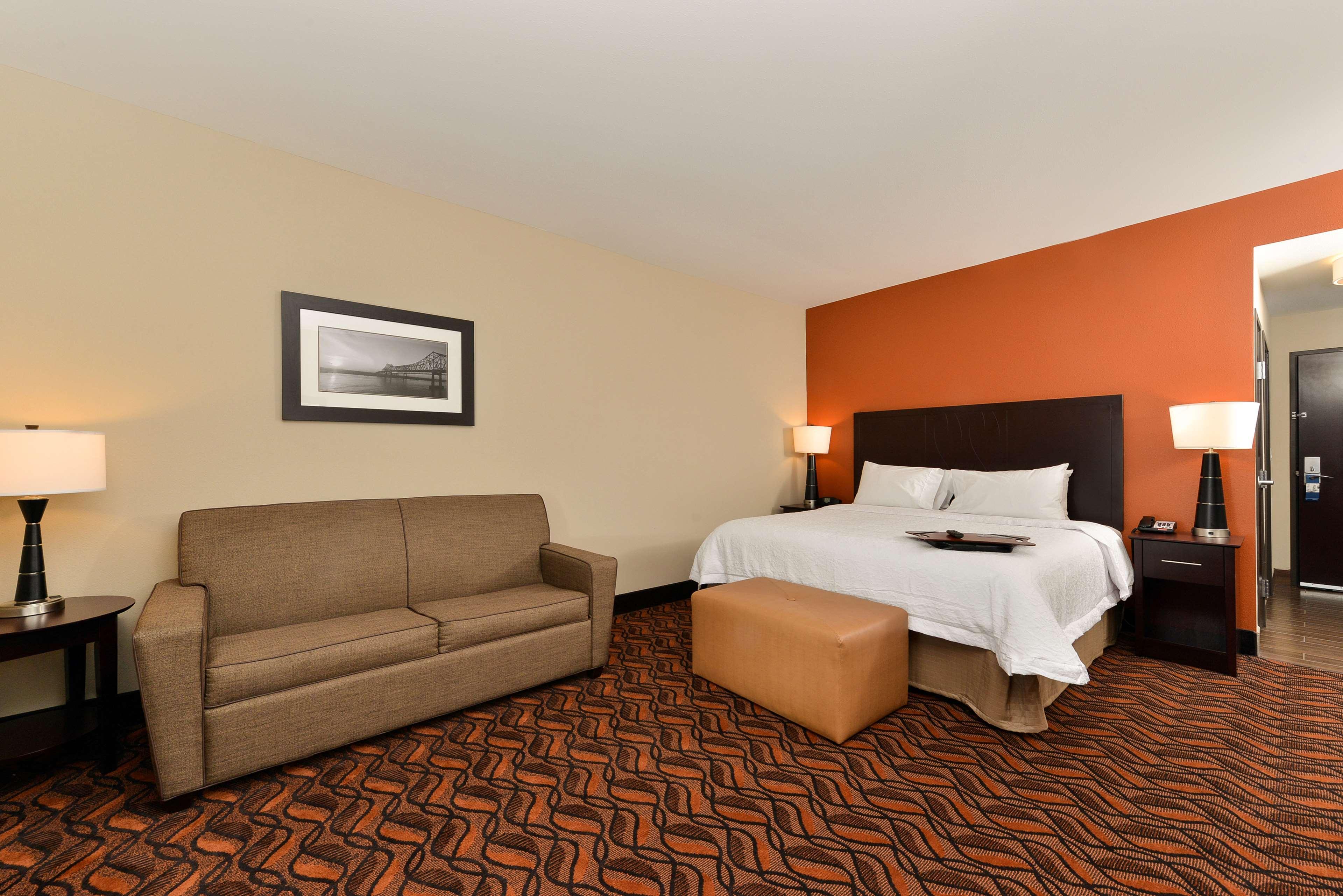 Hampton Inn & Suites Harvey Exterior foto